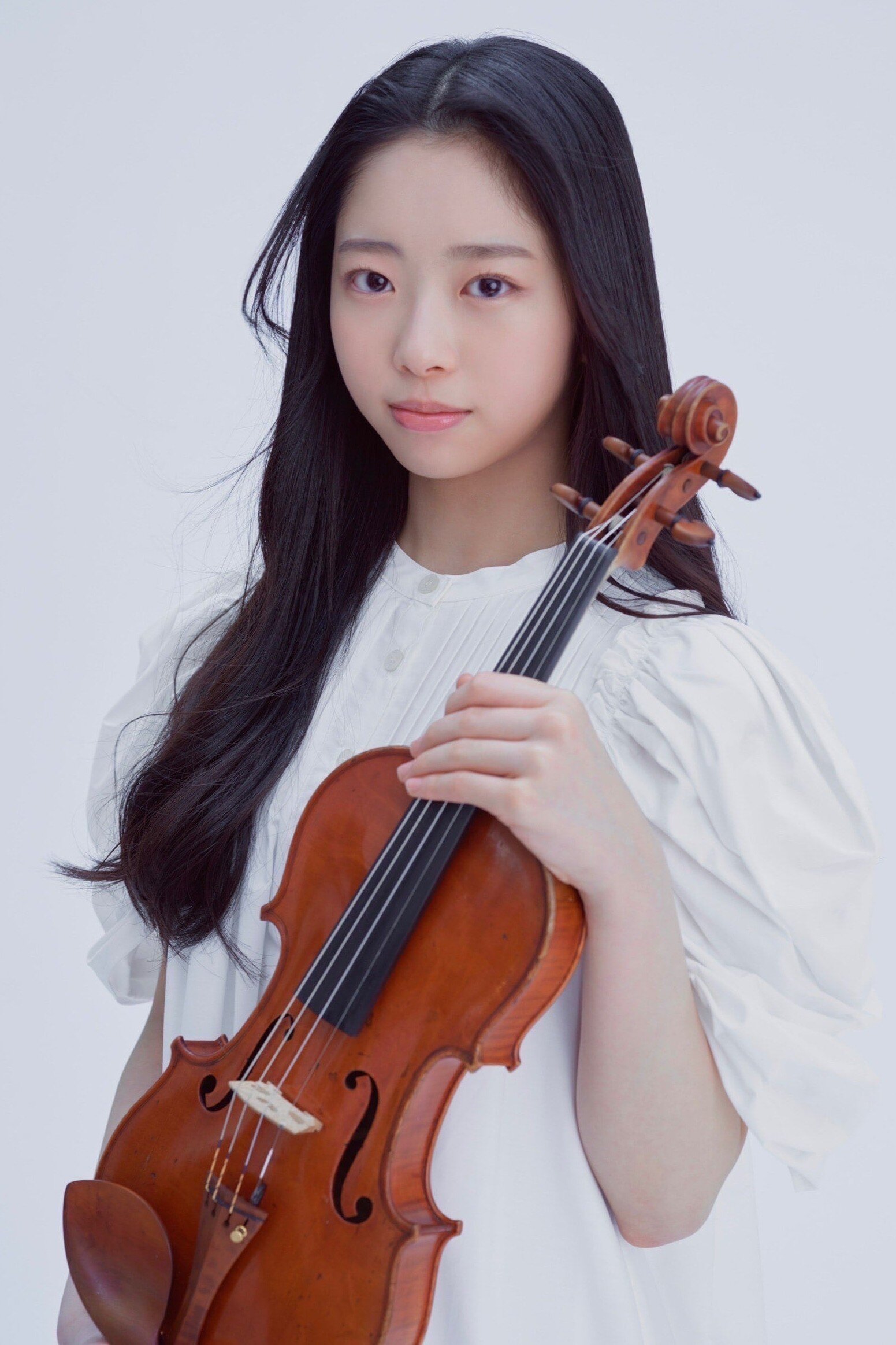 中原梨衣紗.jpg