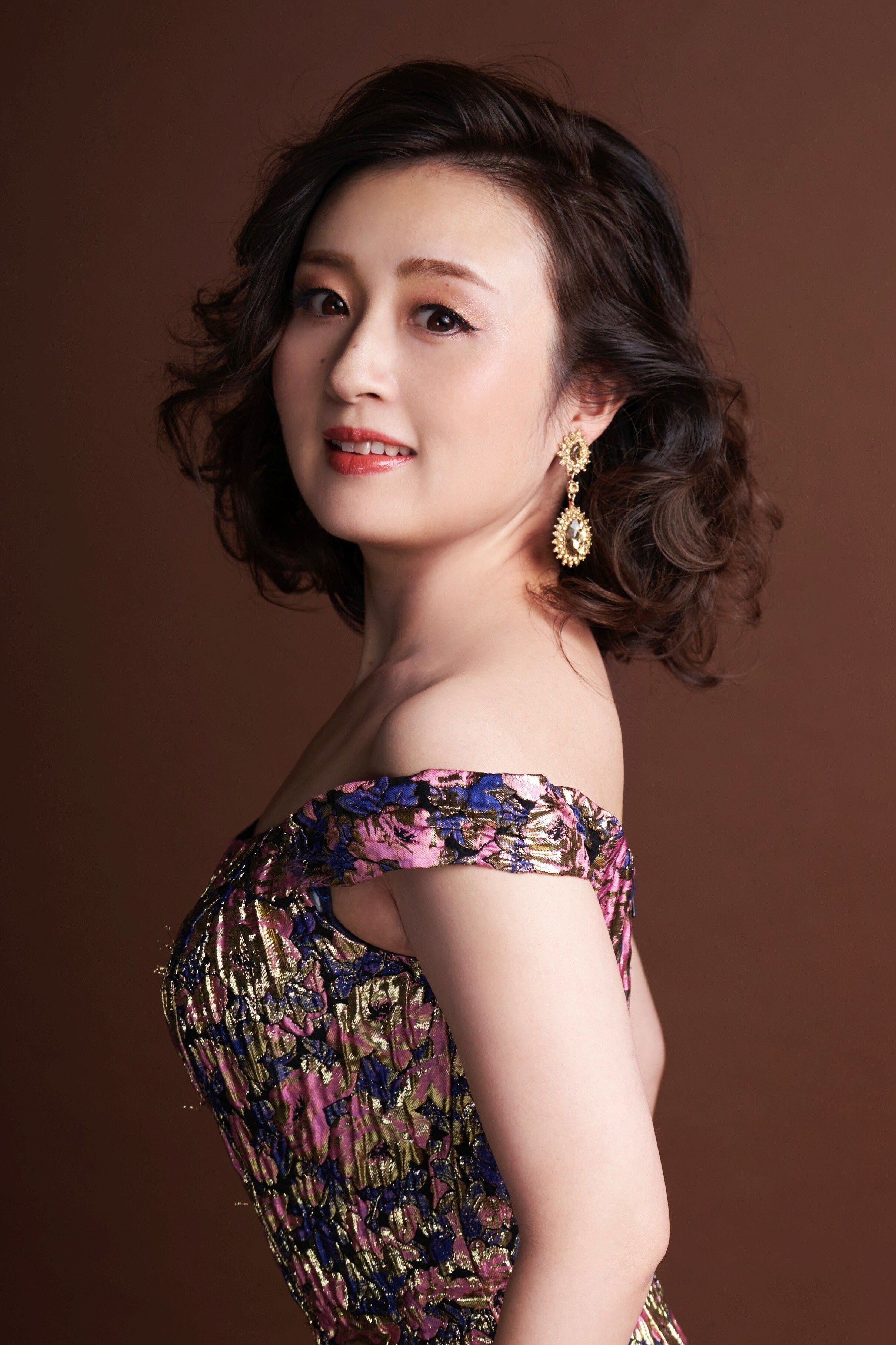 盛田麻央.jpg