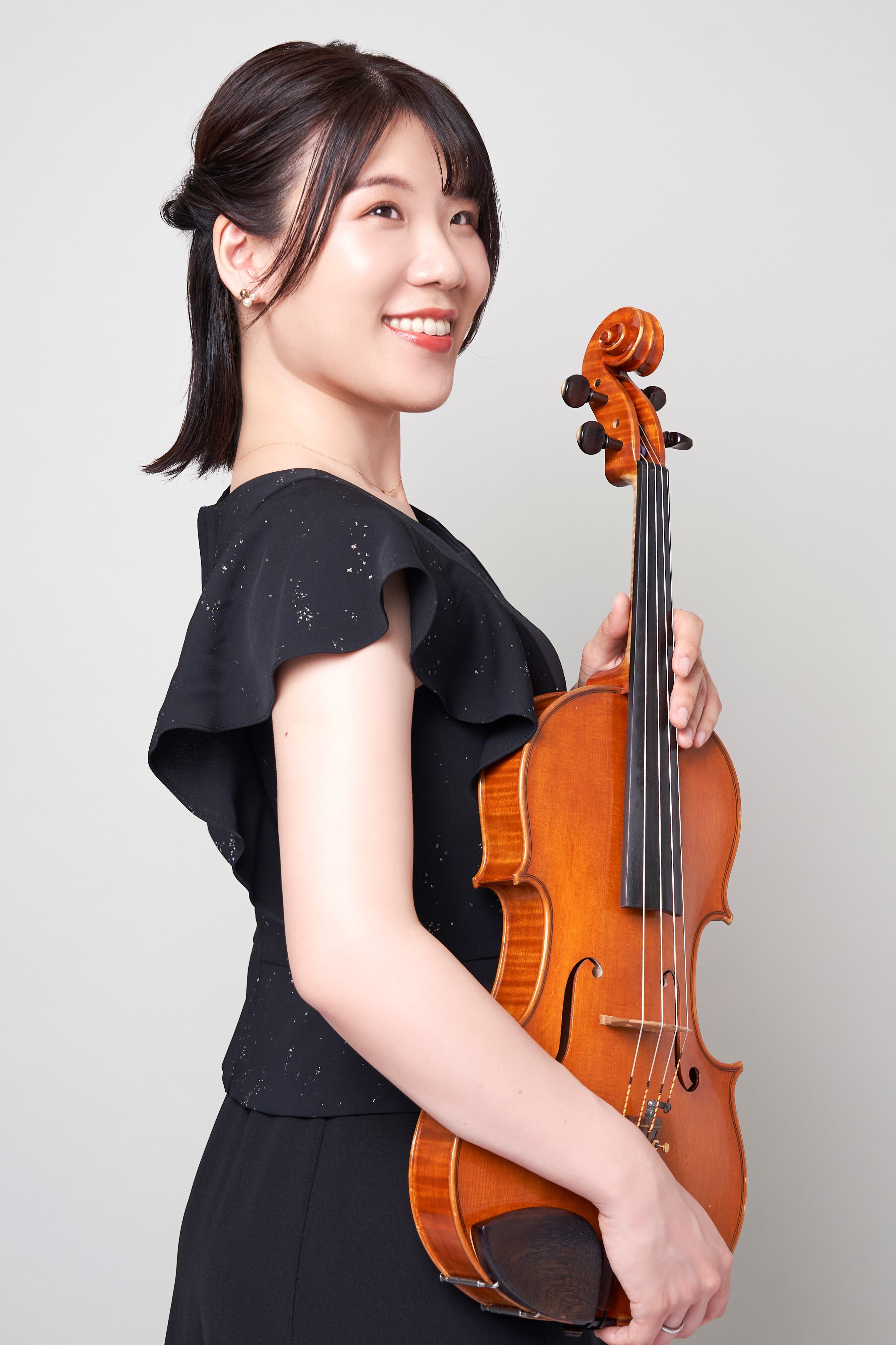 橋本恵美_HP用 ©︎Ayane Shindo.jpg