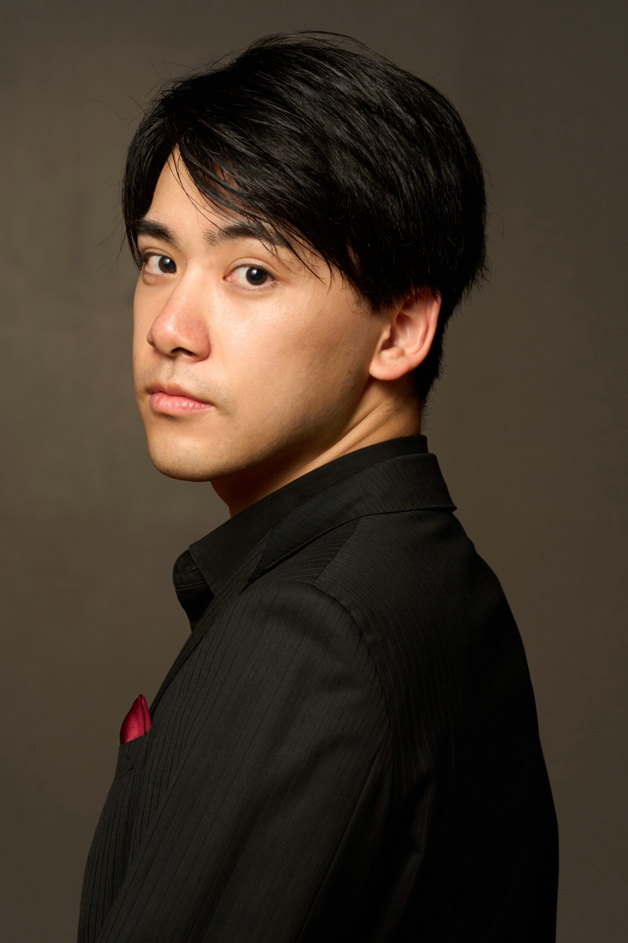 川本嵐_HP用.jpeg