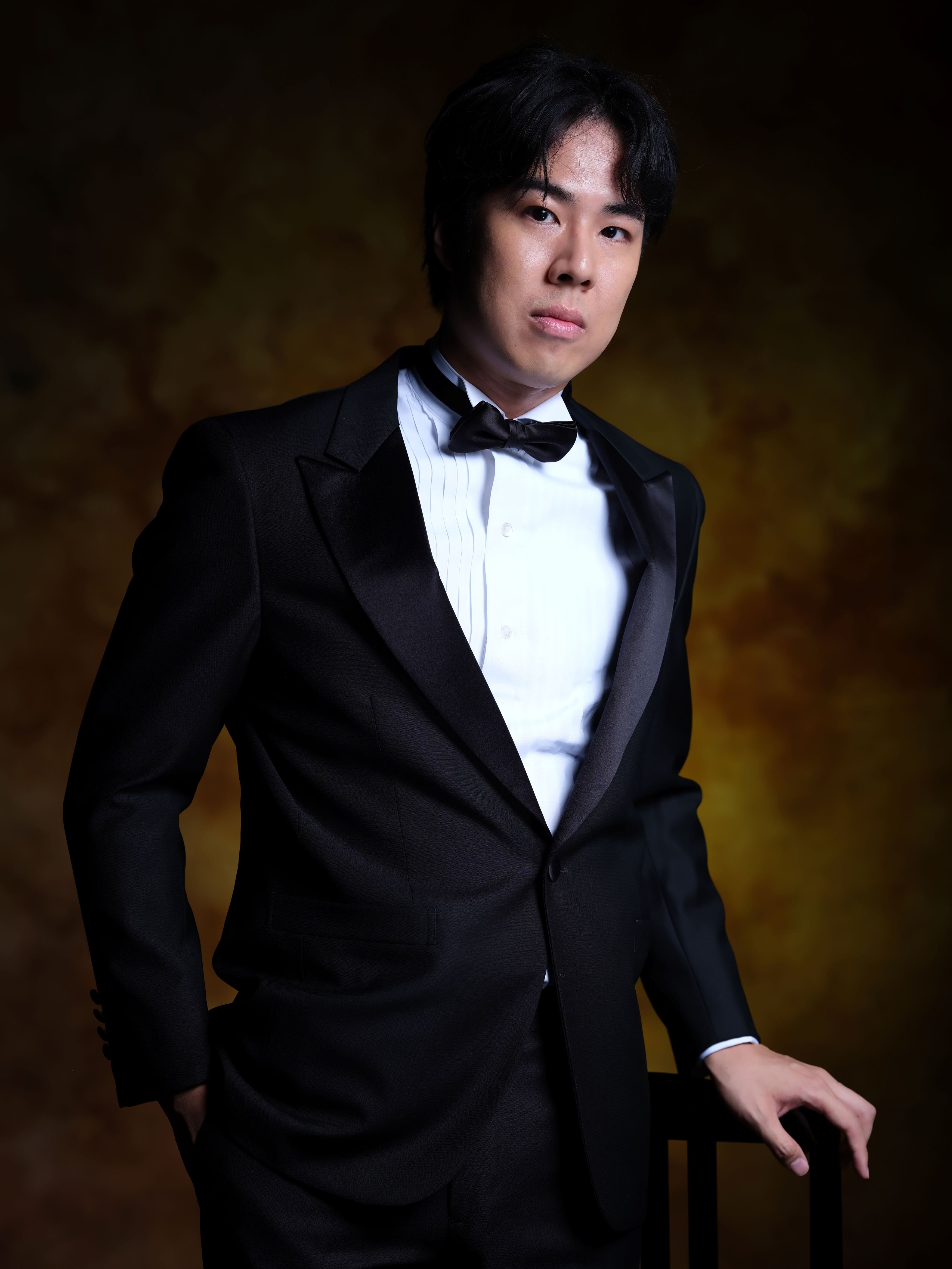 東150_橋本健太郎HP用.jpg