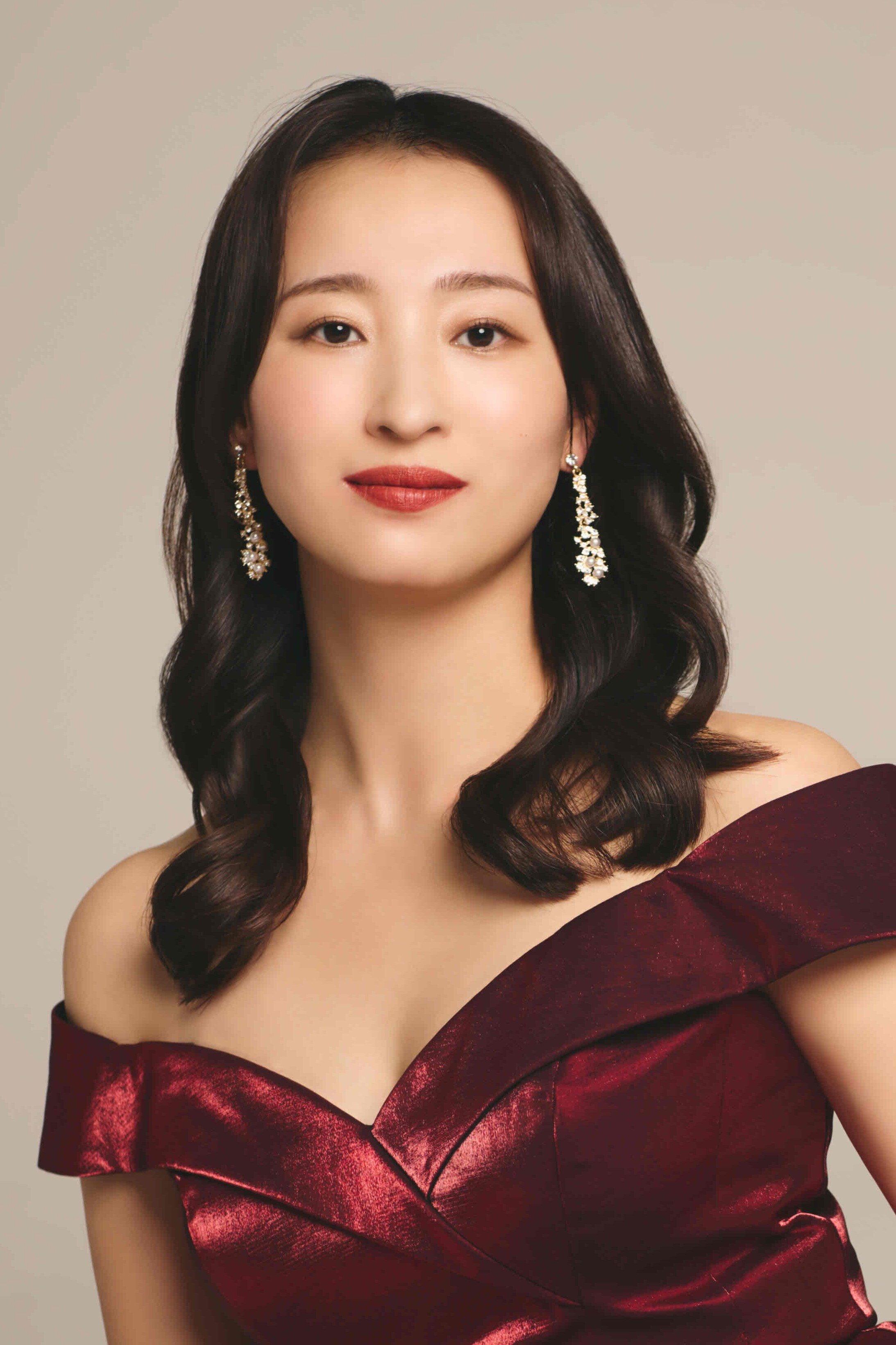 黒田詩織_HP用.jpg
